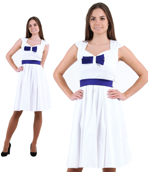 Платье белое в морском стиле с синими элементами